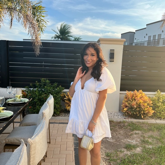 Meet your Posher, Brenyi - Picture 2 of 3